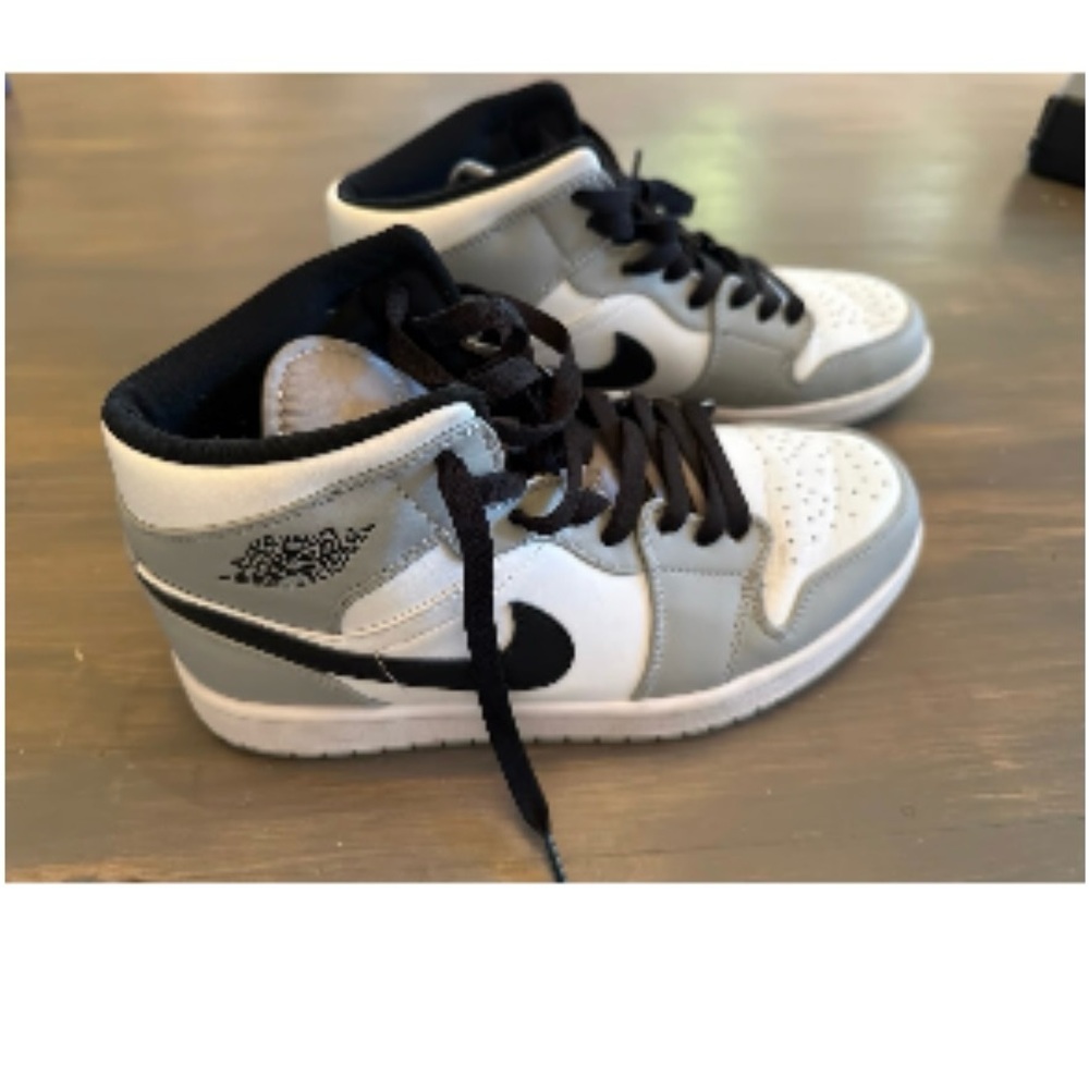 wolf grey jordan mids